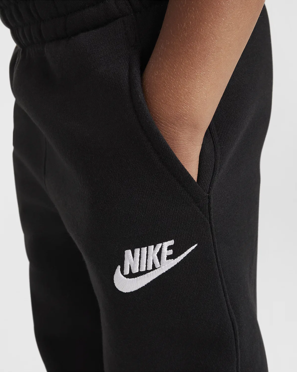 Детские флисовые широкие штаны Nike Sportswear Club, Black — фото 3