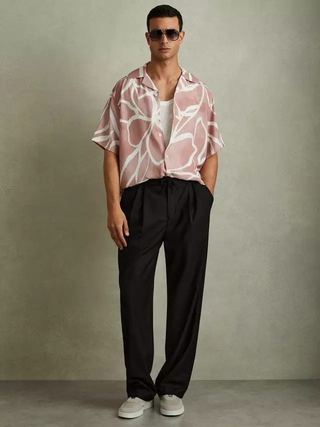 

Рубашка Reiss Jerry Printed, цвет soft/pink