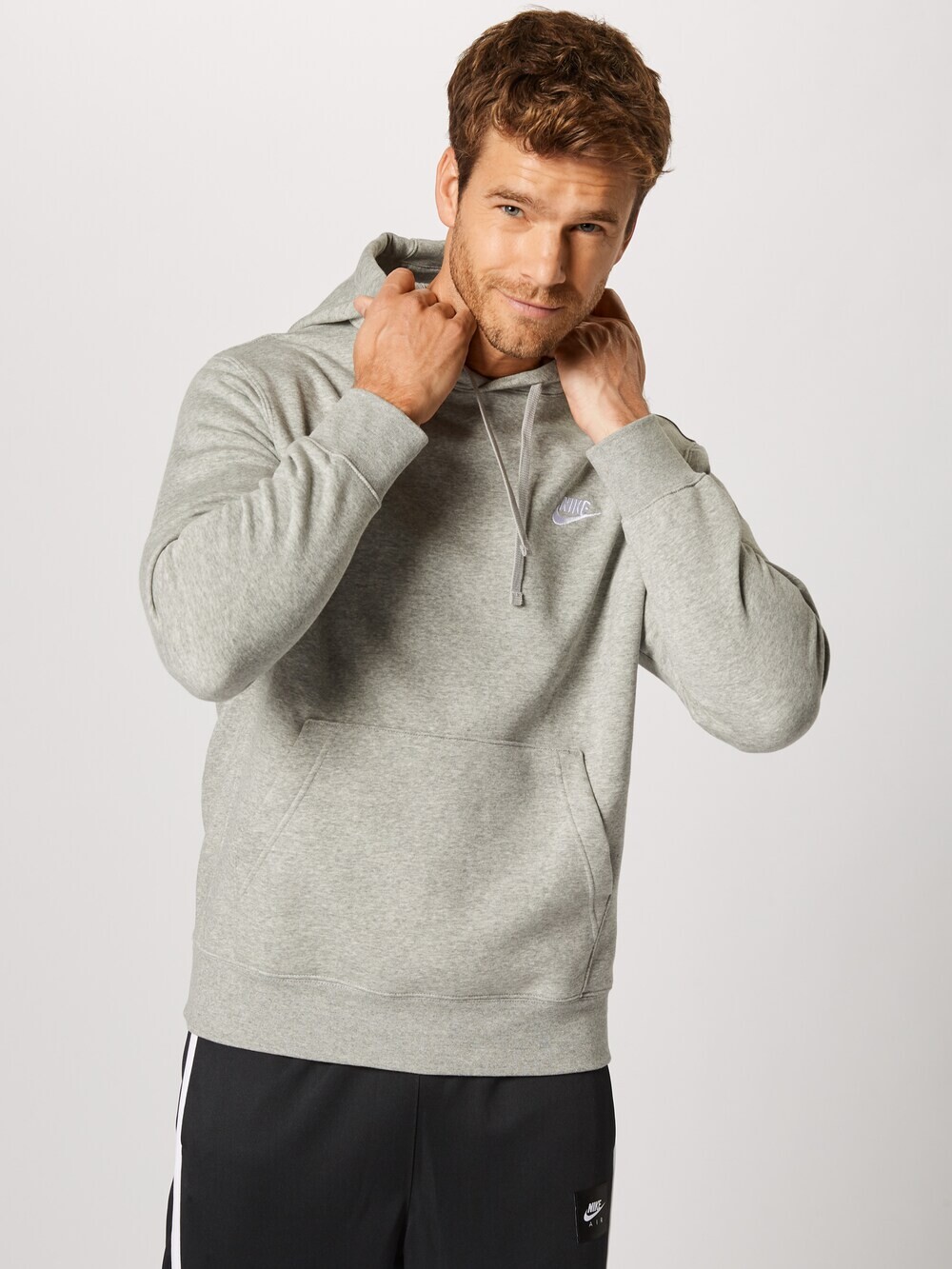 Спортивная толстовка стандартного кроя Nike Sportswear Club Fleece, пестрый серый — фото 2