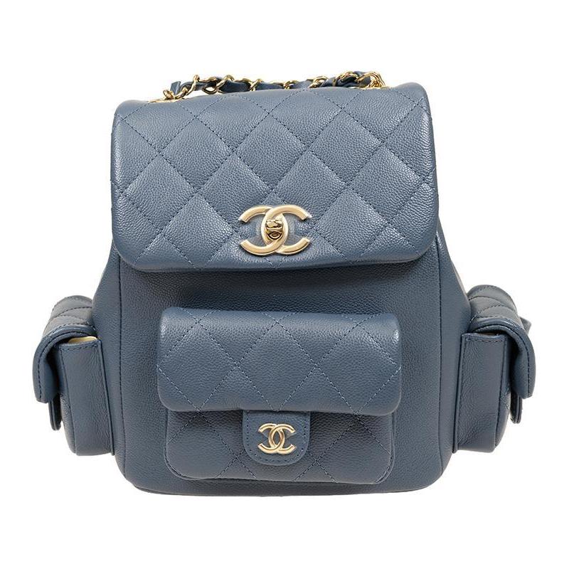 

CHANEL Сумка рюкзак из зернистой кожи коровы большая женская серо голубая