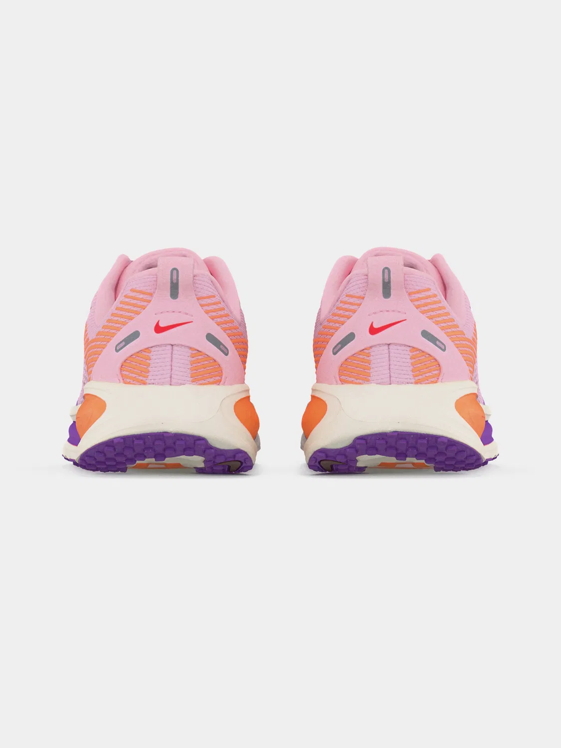 Спортивная обувь 'VOMERO 18' Nike, Light Pink — фото 4