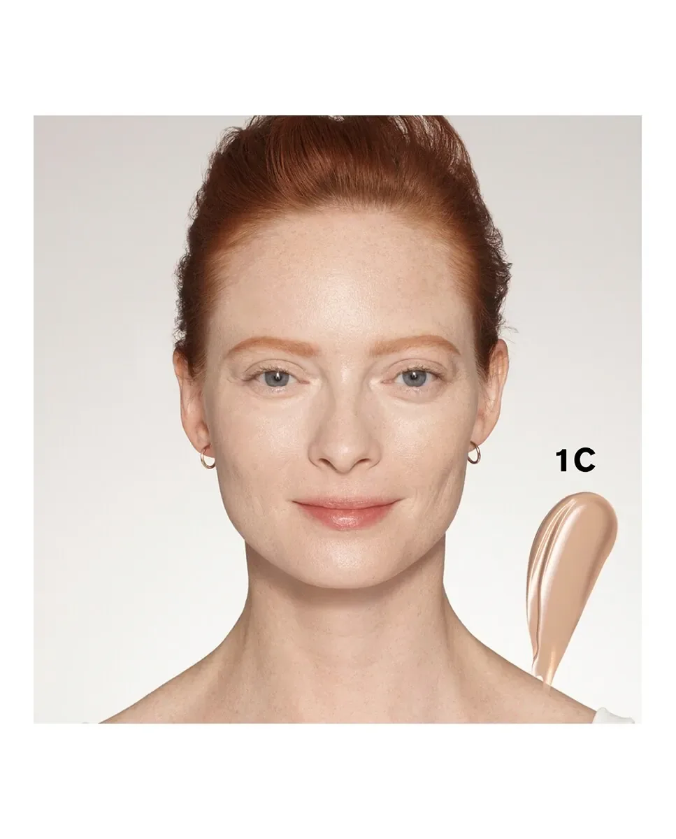 Корректор Futurist Soft Touch Brightening Skincealer Concealer Estée Lauder, 1C — фото 3