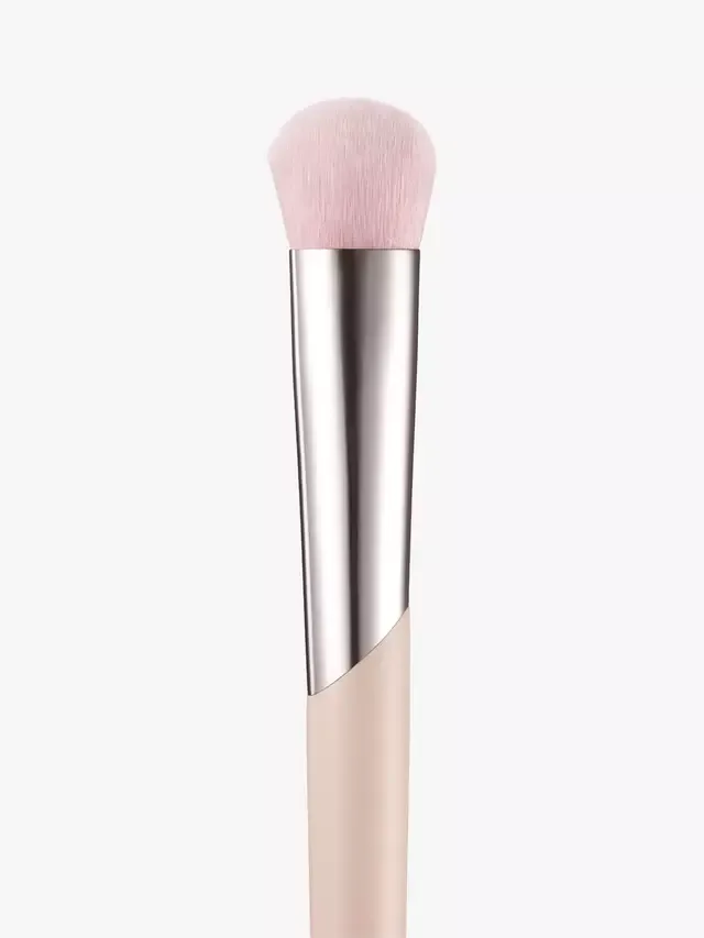 Кисть для консилера Precision Concealer Brush 180 Fenty Beauty — фото 2