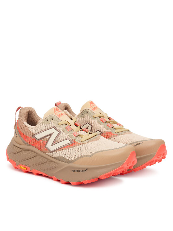 Беговые кроссовки Hierro WTHIERV9 New Balance, экрю — фото 2