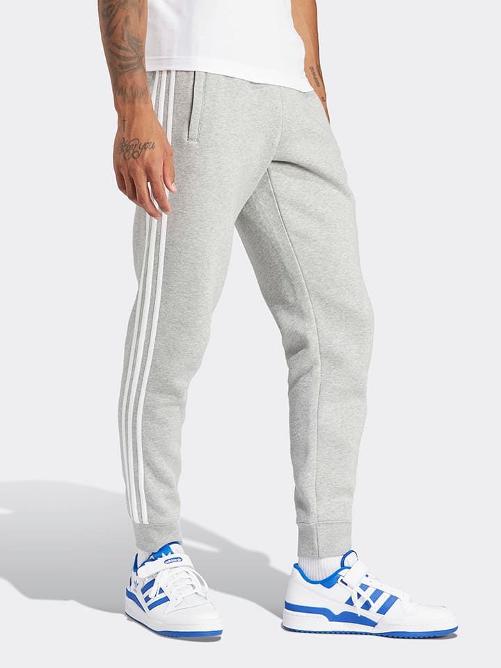 

Спортивные штаны adidas, светло-серый