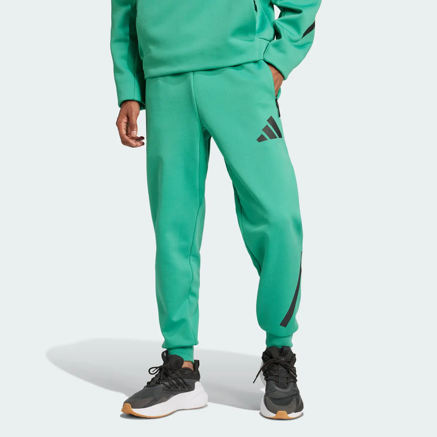Adidas Мужские повседневные брюки Z.N.E. True Healing Collection FW24 Light Lawn Green — фото 3