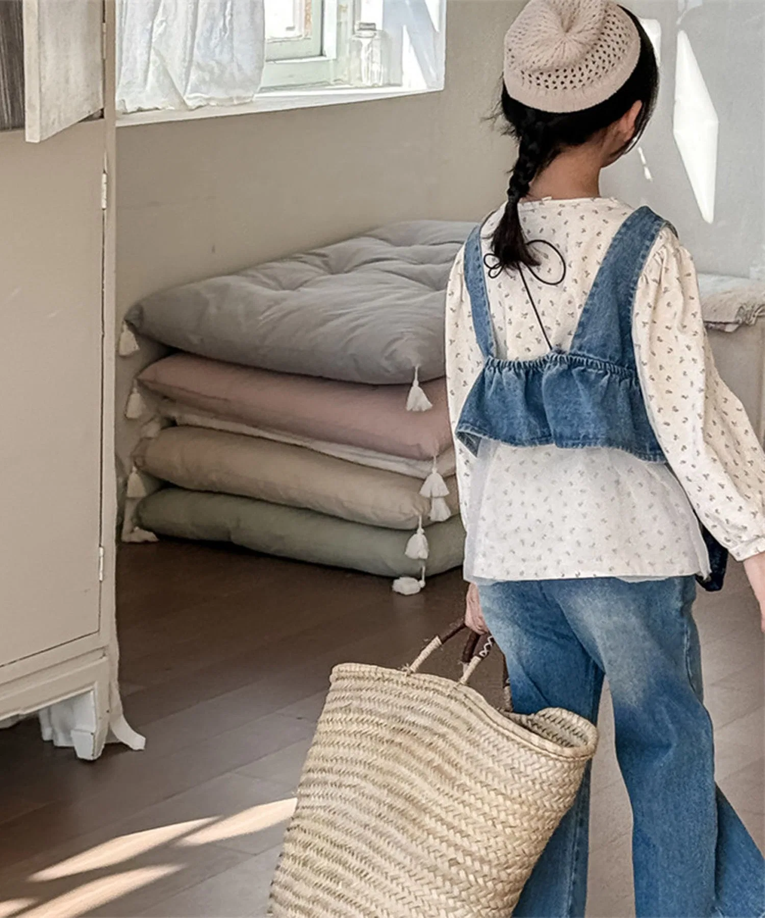 【aimoha-KIDS-】Детский джинсовый бюстгальтер + брюки полурасклешенной формы (SS) — фото 3