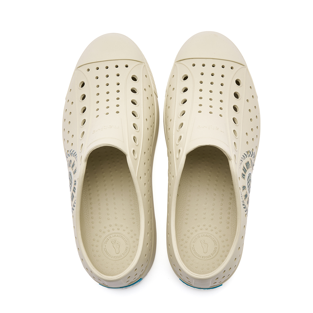 Jefferson Clogs Unisex Ecru Native Shoes, Oyster White | Lucky Numbers | Oyster White — фото 4