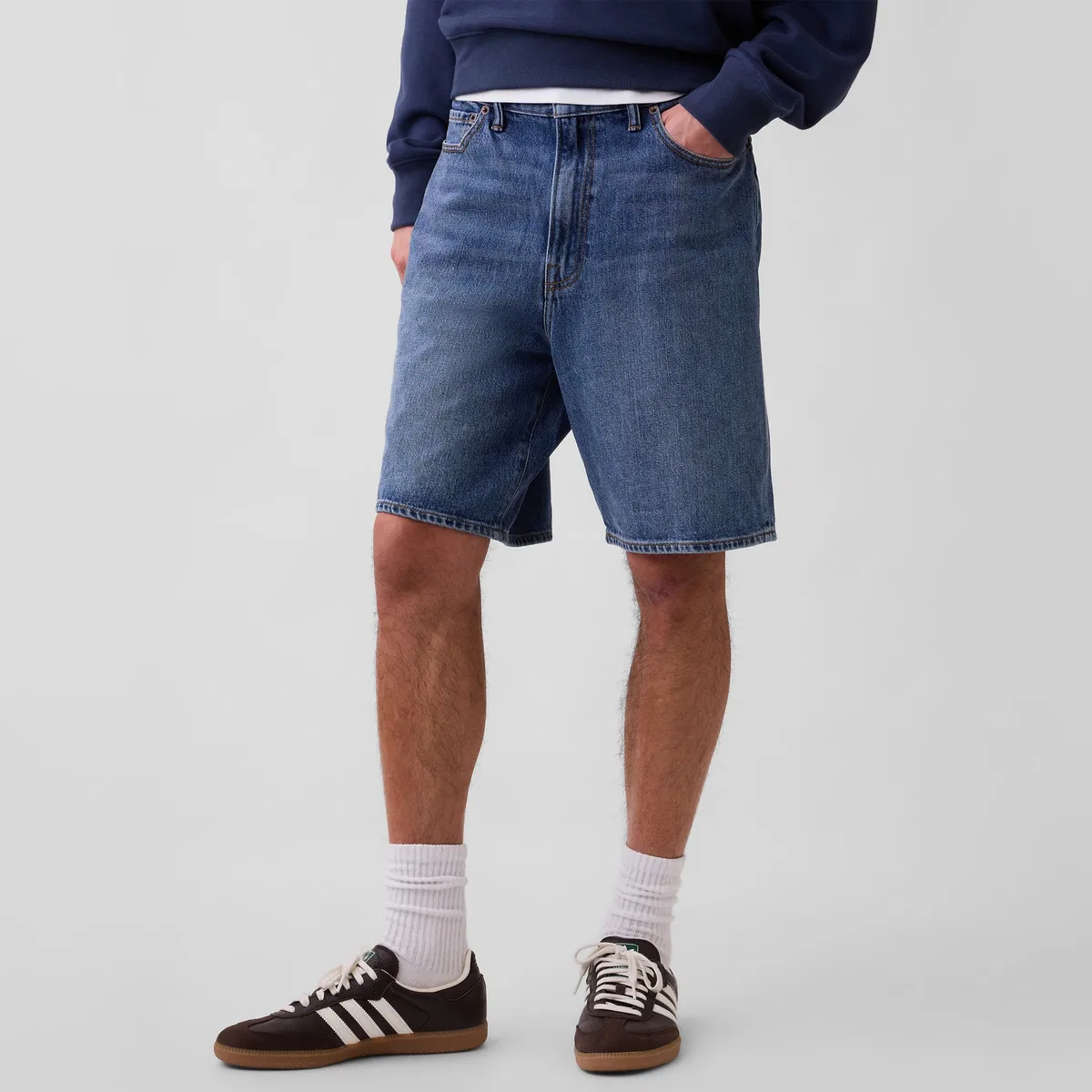 Джинсовые шорты Men's Medium Washed Moderate GAP — фото 3