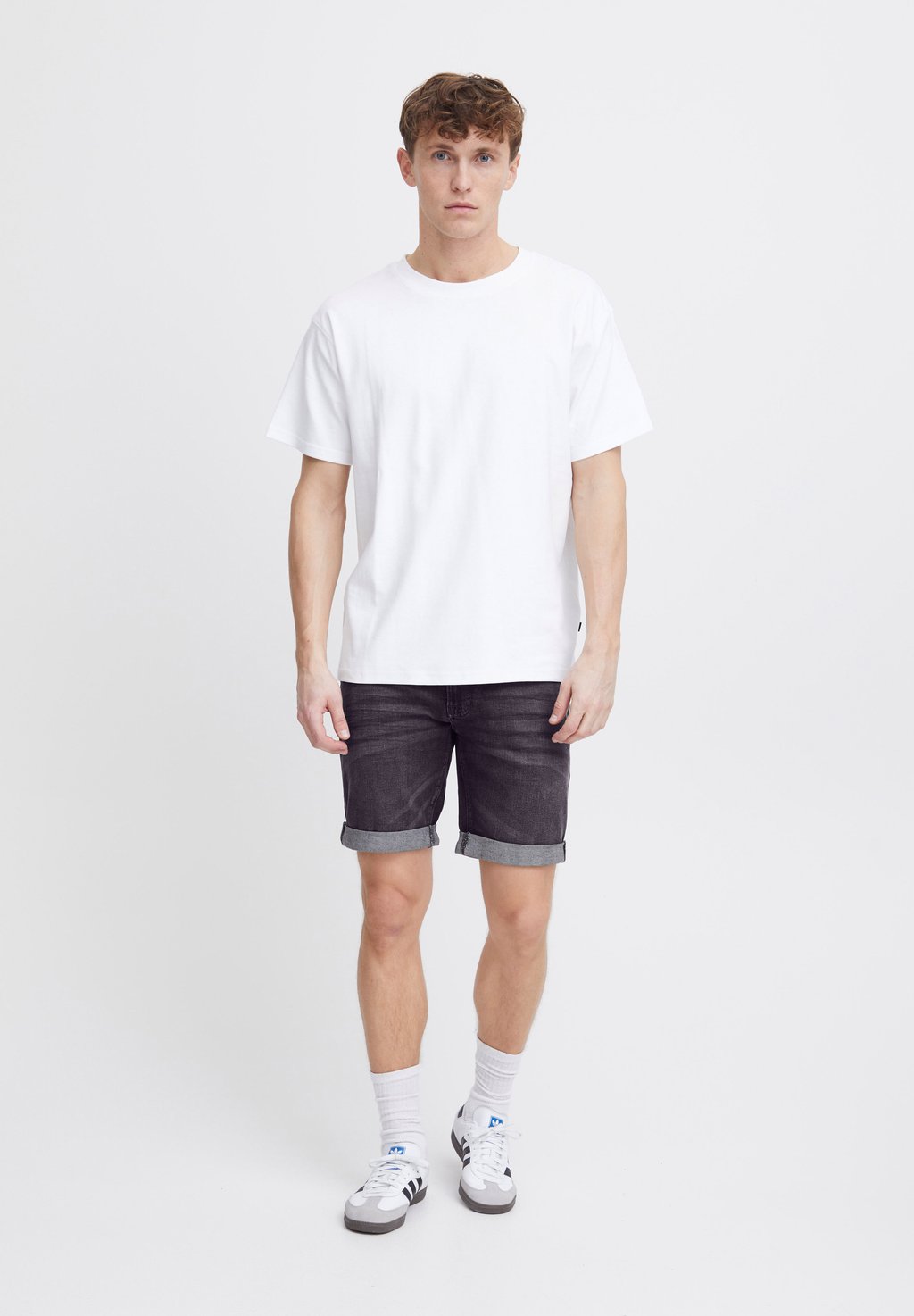 

Джинсовые шорты INDICODE JEANS, черный