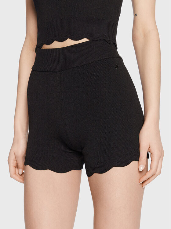 

Спортивные шорты slim fit Guess, черный