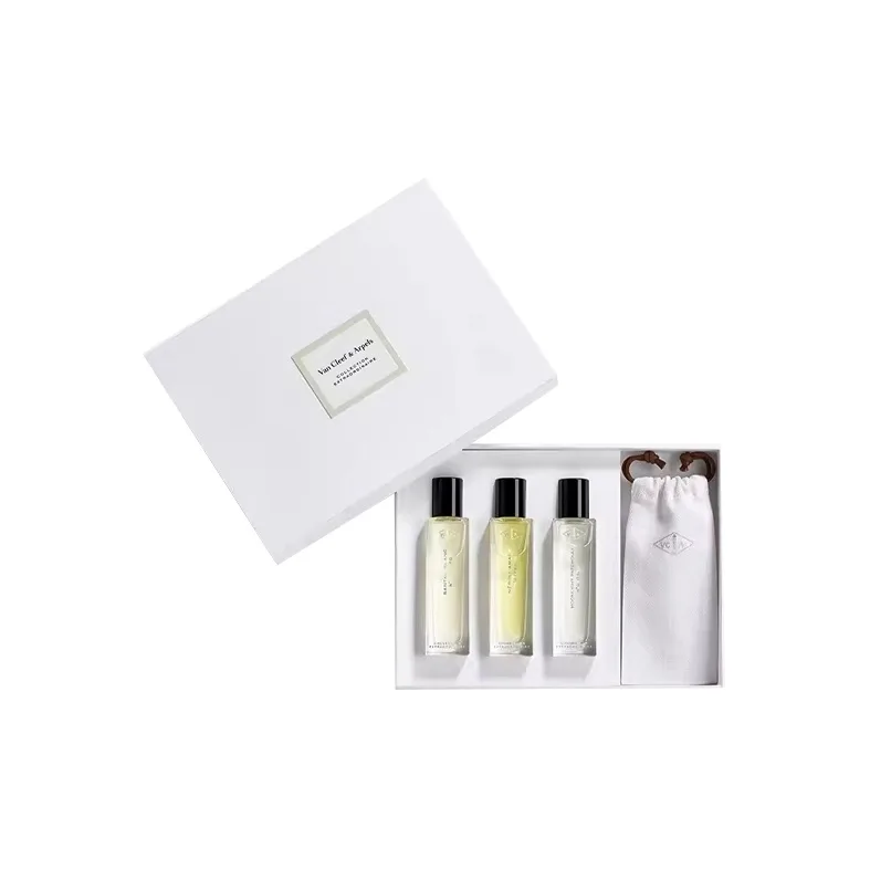 Van Cleef & Arpels Набор пробников духов Exceptional Reserve для женщин, Moonshine Snow 15ml + Moonshine Patchouli 15ml + Nile Blossom 15ml