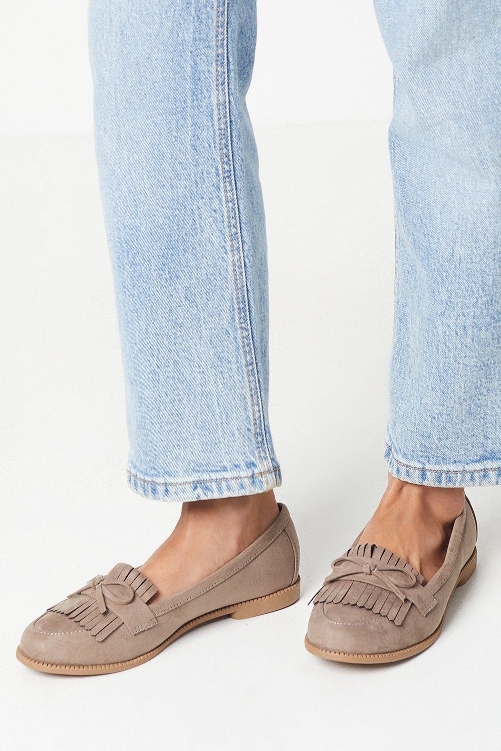 Лоферы Dorothy Perkins Loretta с кисточками, серо-коричневый
