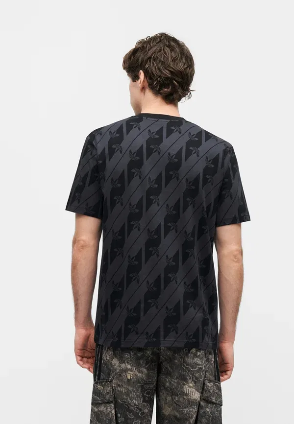 Футболка с принтом Adidas Originals Monogram aop te print t-shirt, черный — фото 3