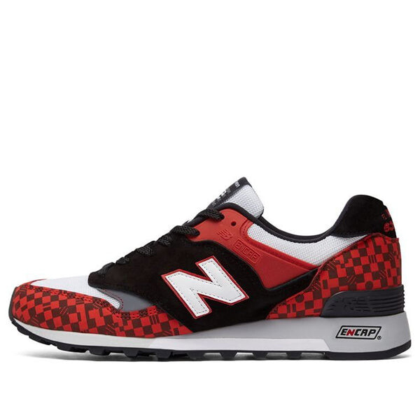 

Кроссовки 577 сделано в Англии New Balance, красный