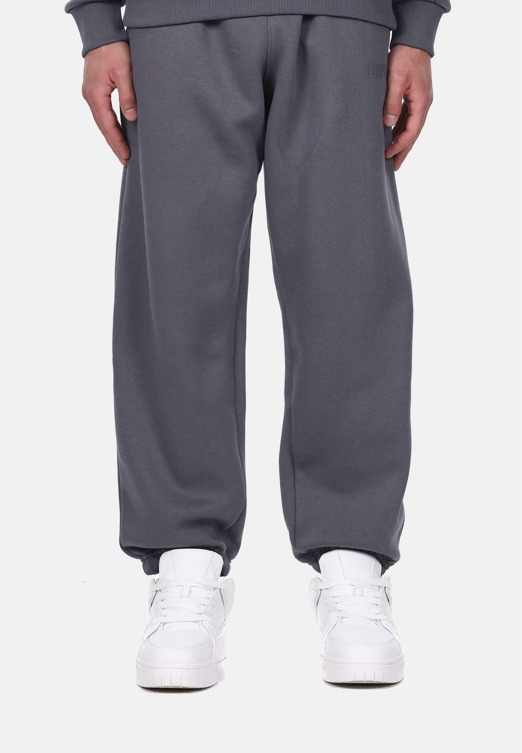 

Спортивные штаны LOOSE FIT Dropsize, серый