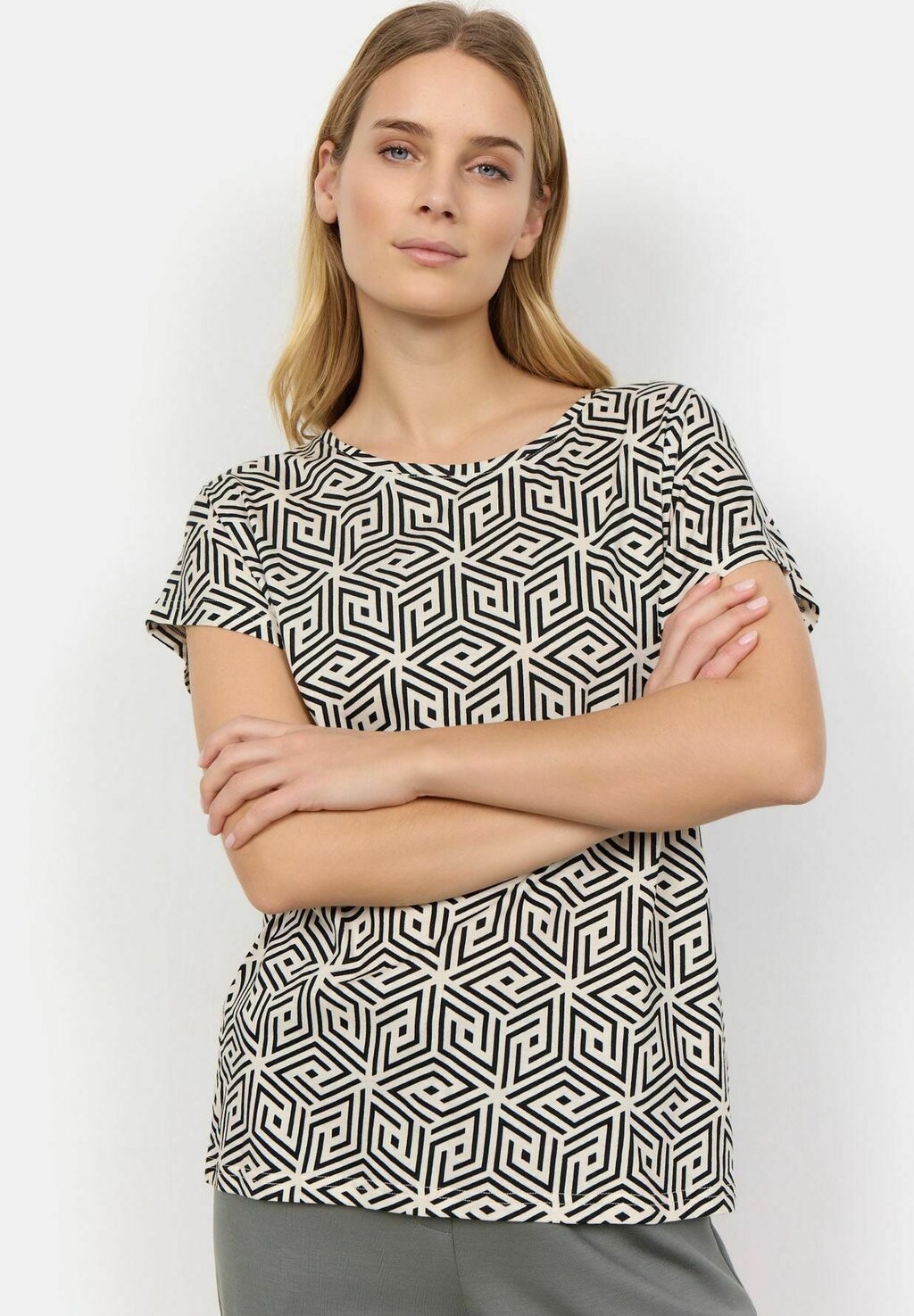 

Футболка с принтом FELICITY Soyaconcept, цвет black combi