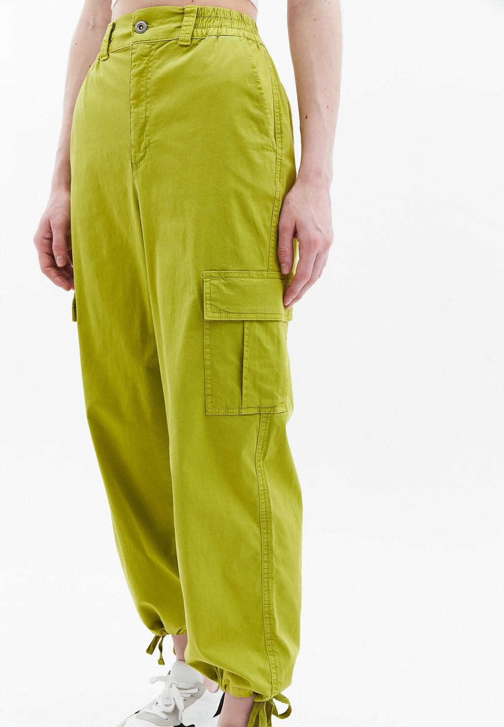 

Брюки карго HIGH RISE WITH POCKETS OXXO, неоновый зеленый