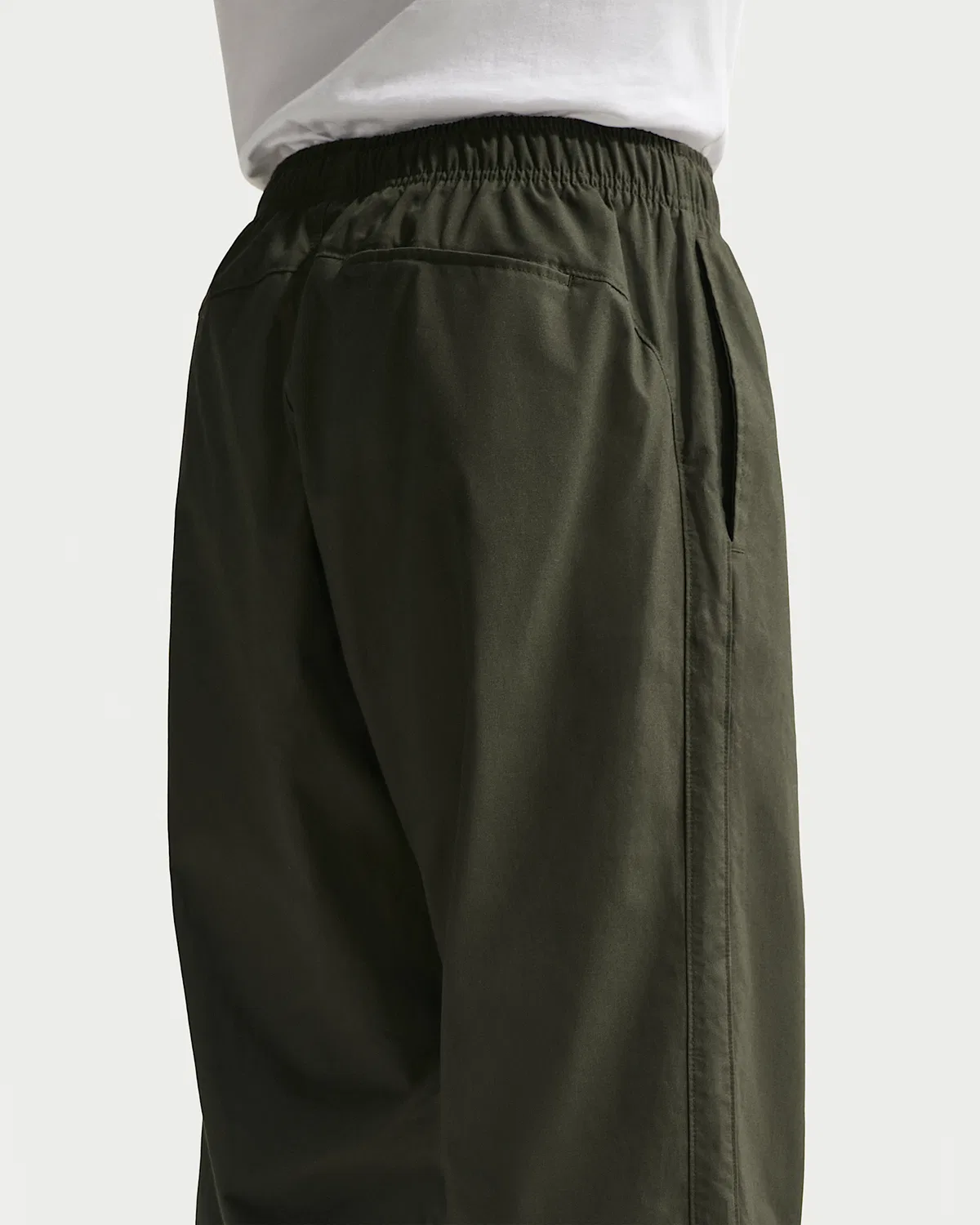 Мужские штаны Nike Sportswear Club, Sequoia/White — фото 3