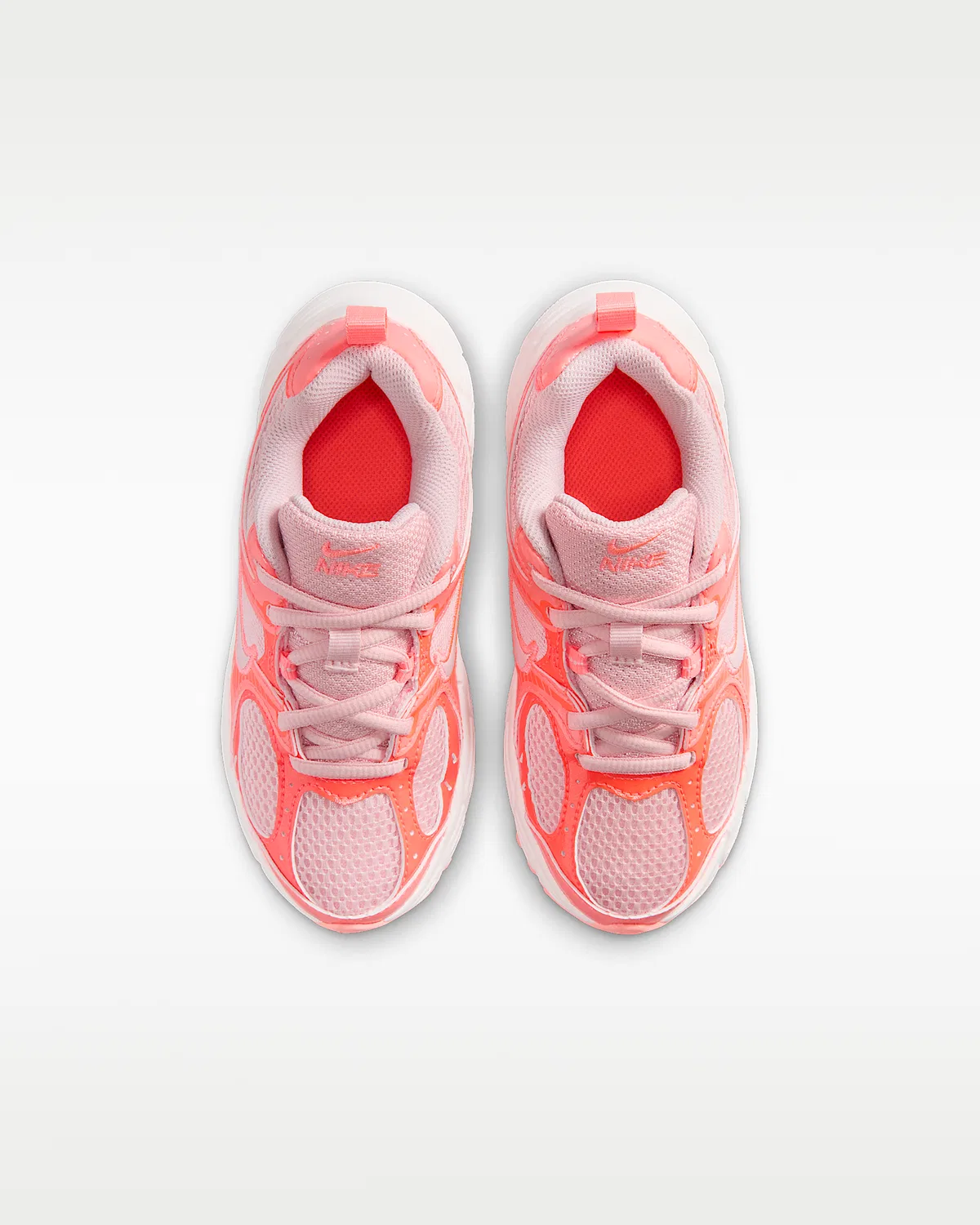 Детские кроссовки (классическая шнуровка) Nike V5 RNR, Pink Bloom/Lava Glow/Hot Lava/Pink Bloom — фото 4