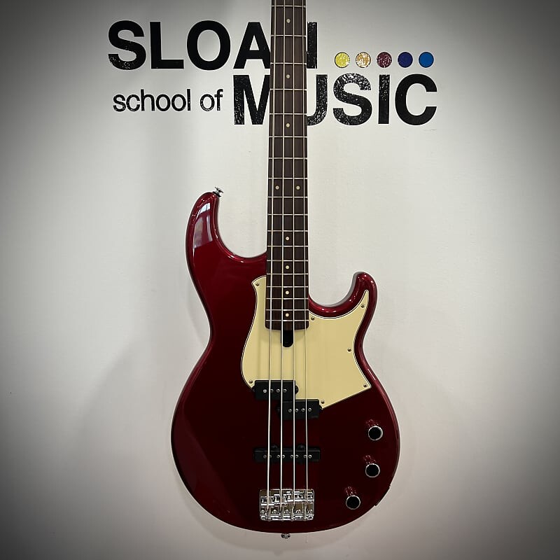 

Басс гитара Yamaha BB434 Broad Bass - Red Metallic