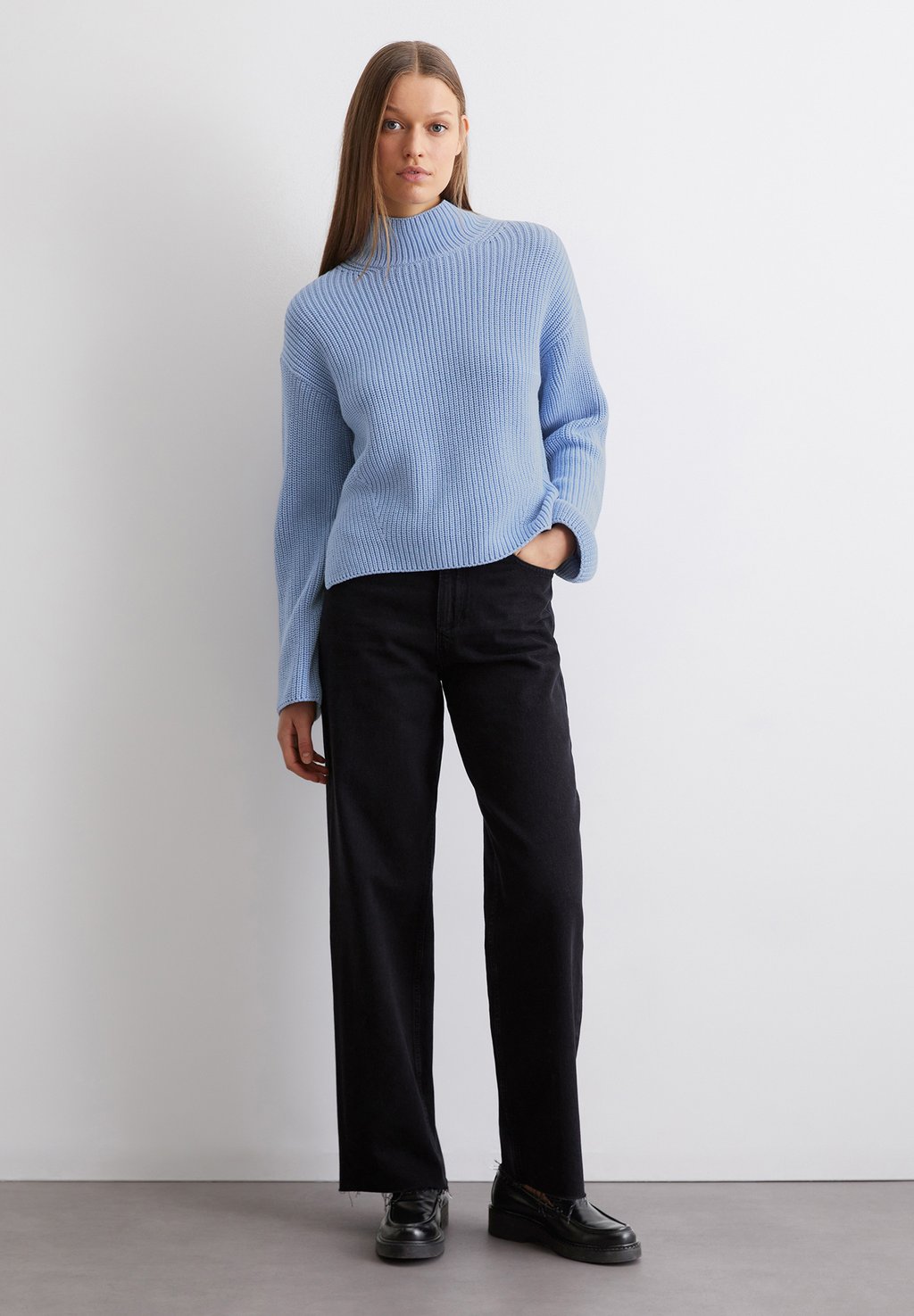 

Джемпер TURTLENECK LOOSE AUS HEAVY WEIGHT Marc O'Polo, синий