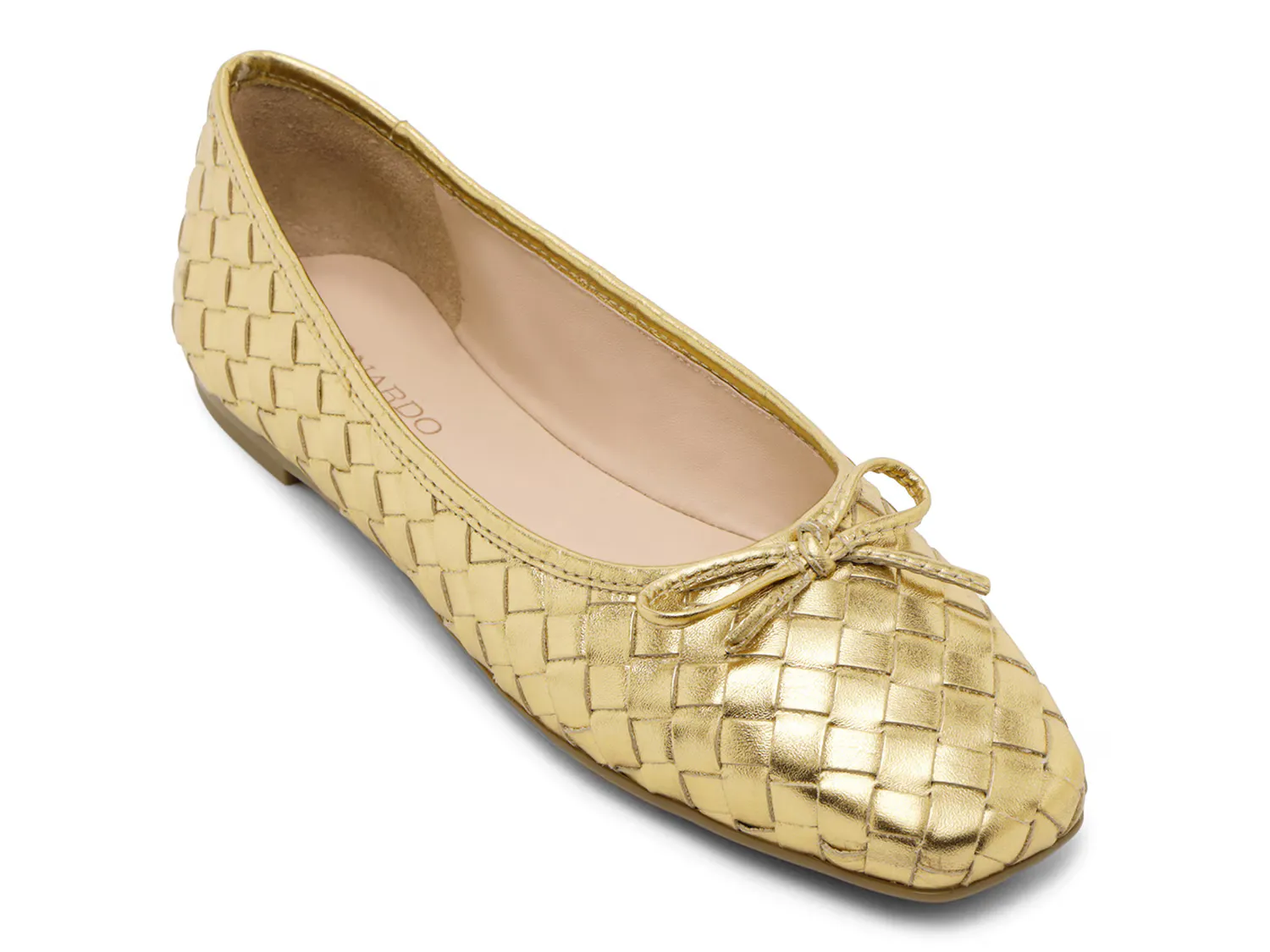 

Балетки Gwynn Ballet Flat Bernardo, золотой/металлик