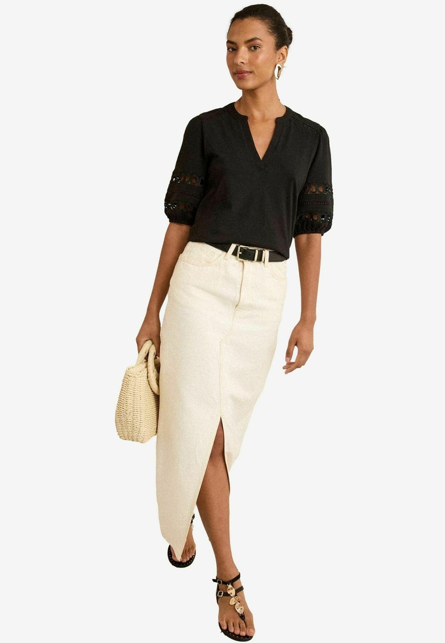 

Футболка Love & Roses PETITE FIT, Black Heart Lace Insert/Black, Черный, Футболка Love & Roses PETITE FIT, Black Heart Lace Insert/Black