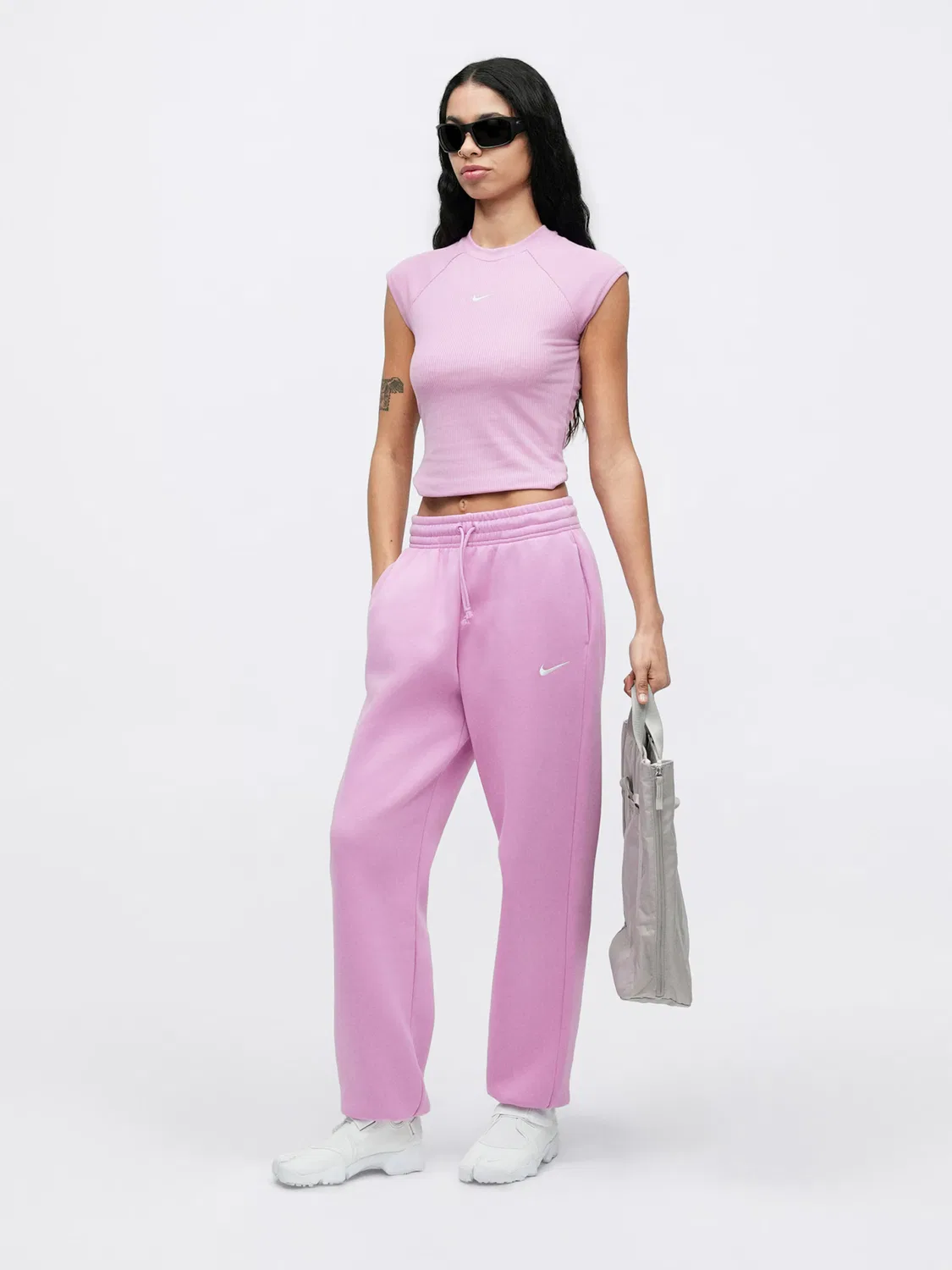 Зауженные брюки 'Феникс' Nike Sportswear, Light Pink — фото 4