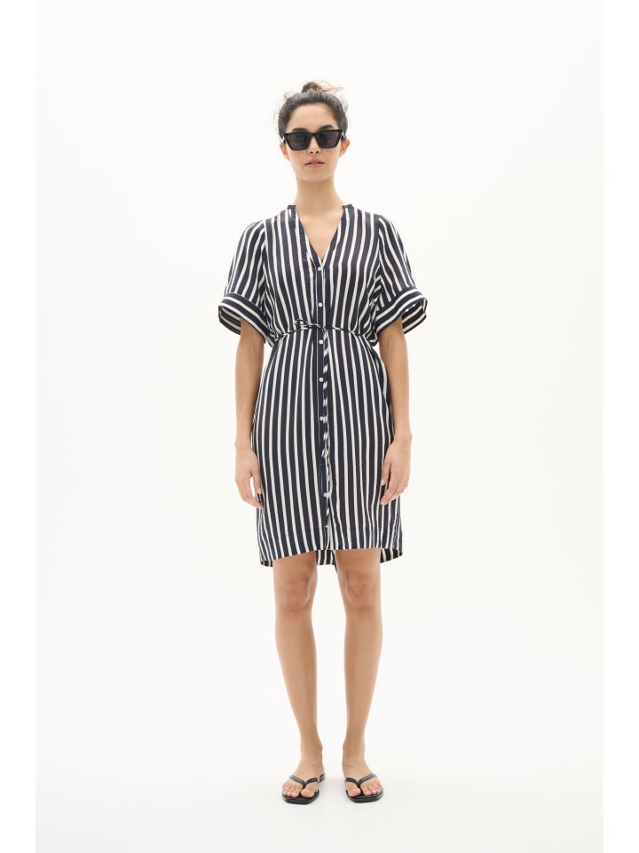 

Платье KilloIW, свободного кроя, в темно-синюю полоску InWear