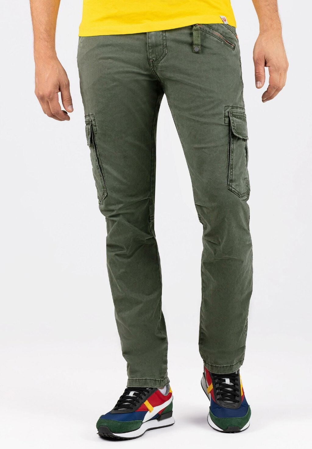 

Джинсы Slim Fit BEN Timezone, цвет olive wood