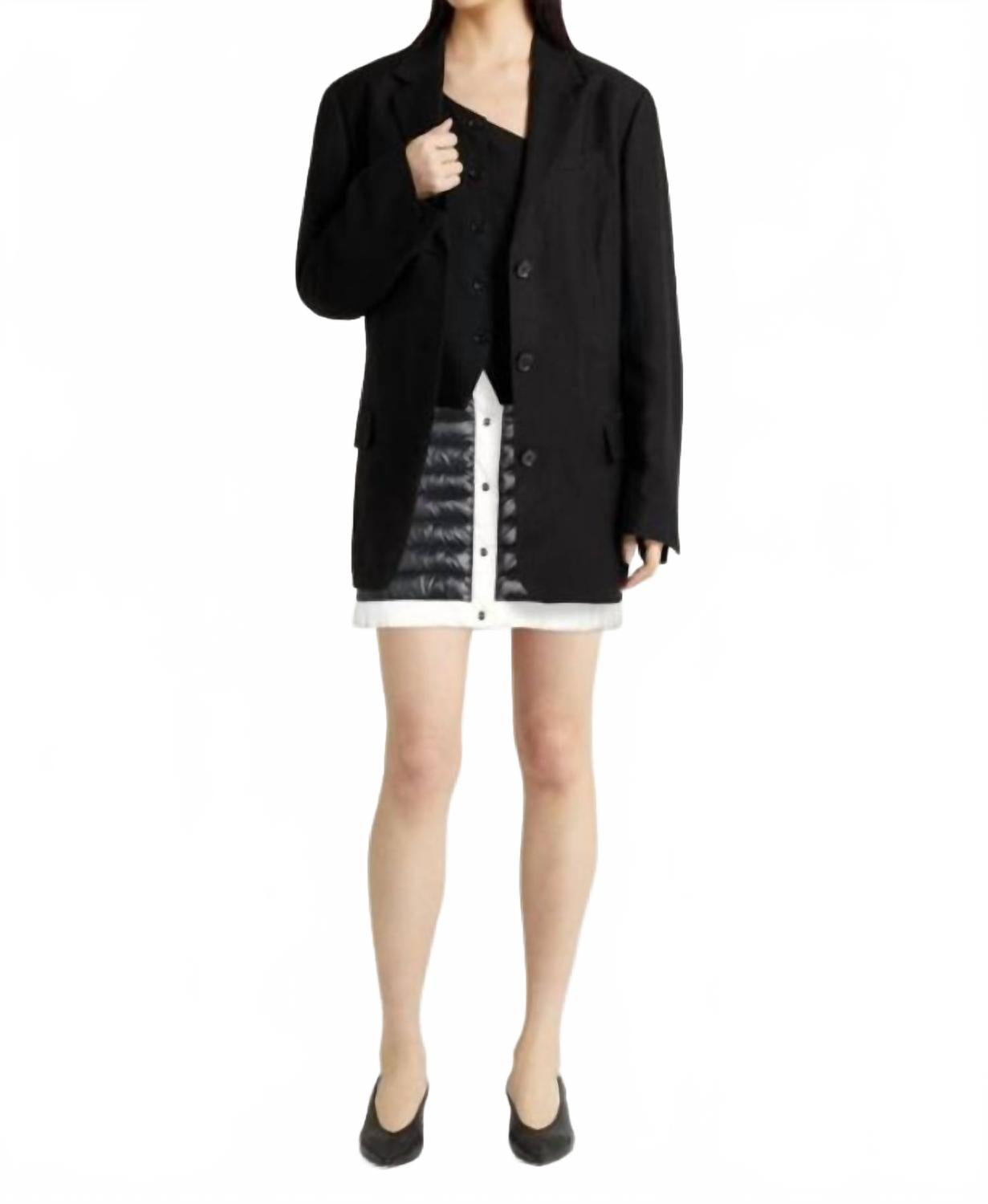 

Нейлоновая ультралегкая и экологичная юбка в черно-белом цвете Herno