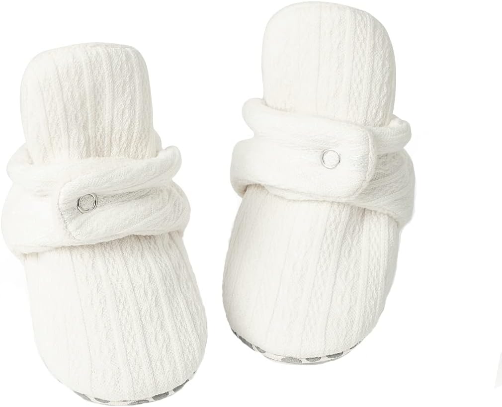 

Ohsofy Новые детские хлопковые пинетки, держатся на ножках, зимние теплые мягкие обувь, нескользящие ботиночки для малышей, тапочки для кроватки, C1-White