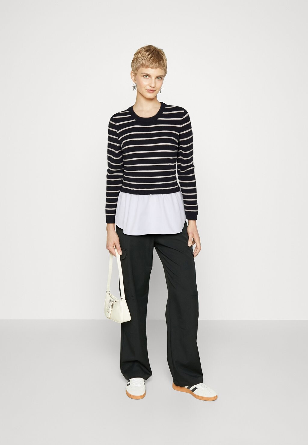 

Свитер Onlangie Life Mix Stripe O Neck ONLY, черный