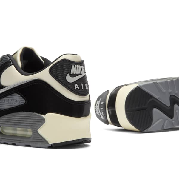 Кроссовки Air Max 90 QS Nike, sail, lightt smoke серый, черный & coconut milk — фото 4