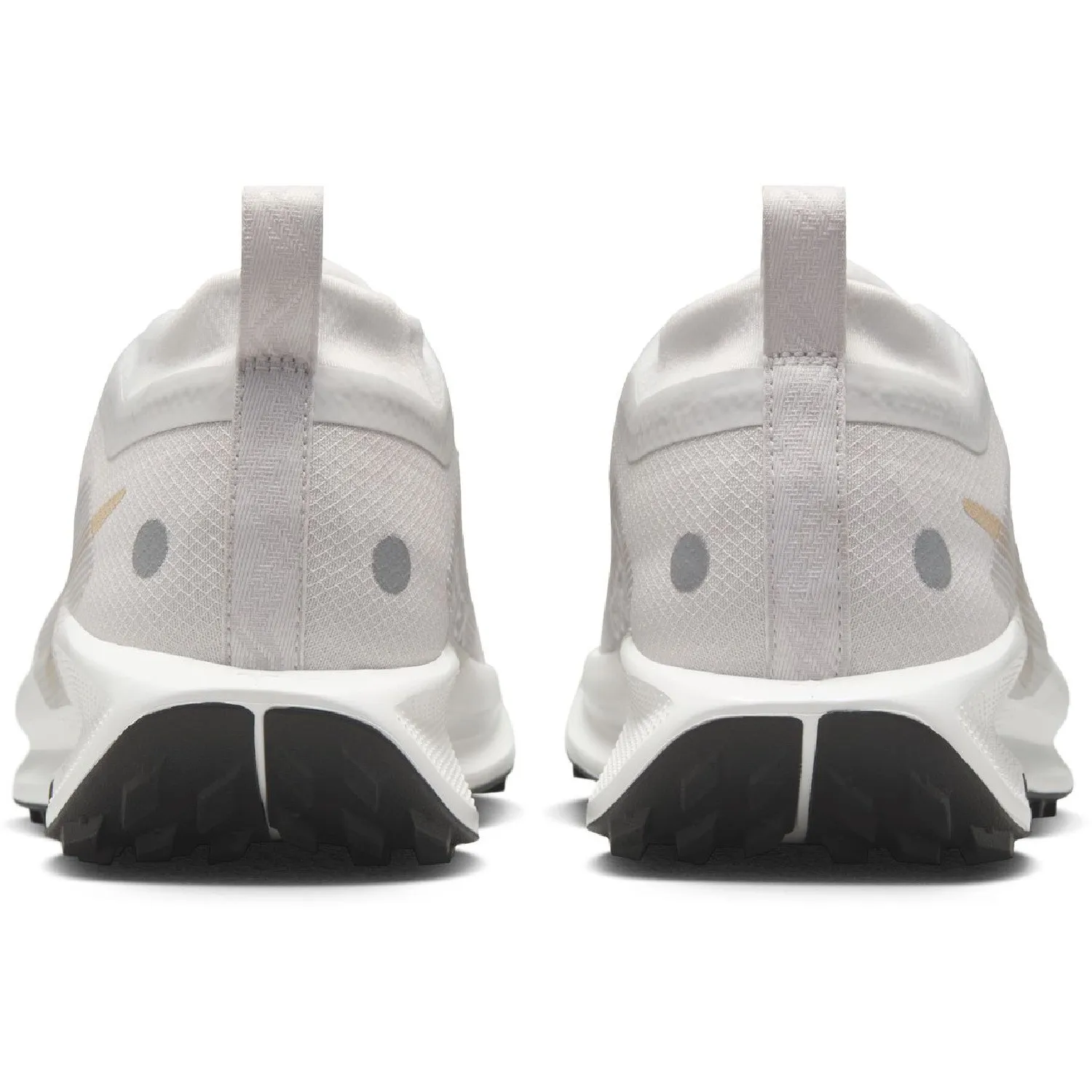 Женские кроссовки для трейлраннинга Pegasus Trail 5 GORE-TEX Nike, Vast Grey/Sanddrift/White — фото 4