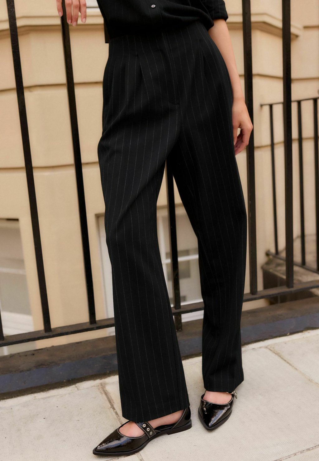 

Брюки PINSTRIPE STRAIGHT REGULAR FIT Next, черный