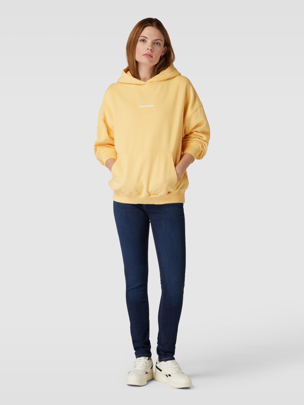 

Джинсы с 5 карманами, модель «SHAPING SKINNY» Levi's 300, темно-синий