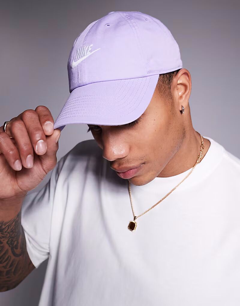 

Кепка Nike Club сиреневого цвета