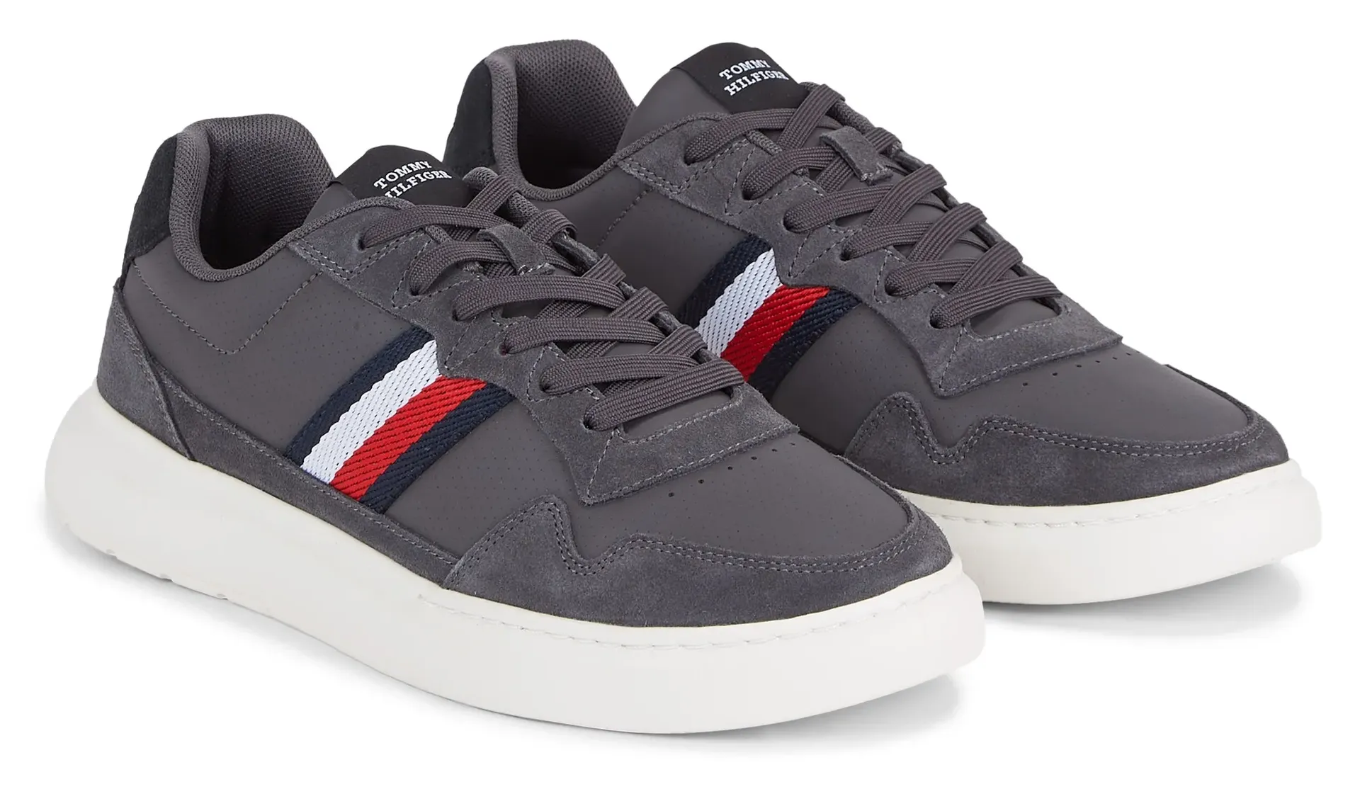 

Кроссовки Tommy Hilfiger "LIGHT CUPSOLE LTH MIX STRIPES", серебристый
