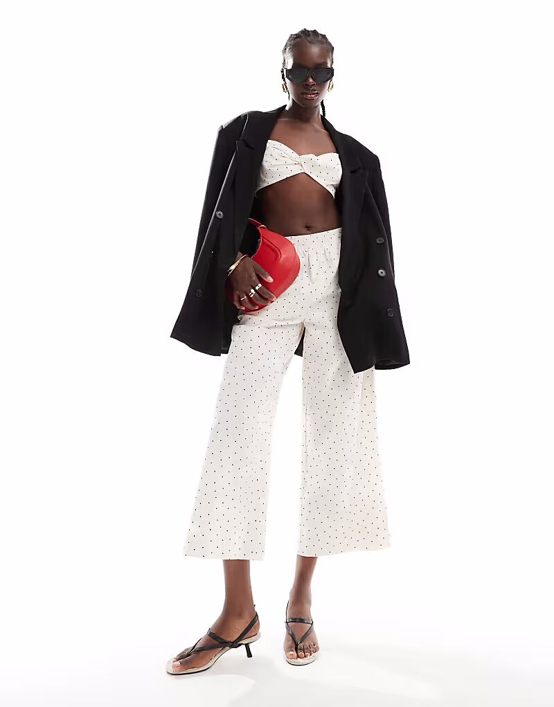 

Укороченные поплиновые брюки ASOS DESIGN в белый горошек, комплект