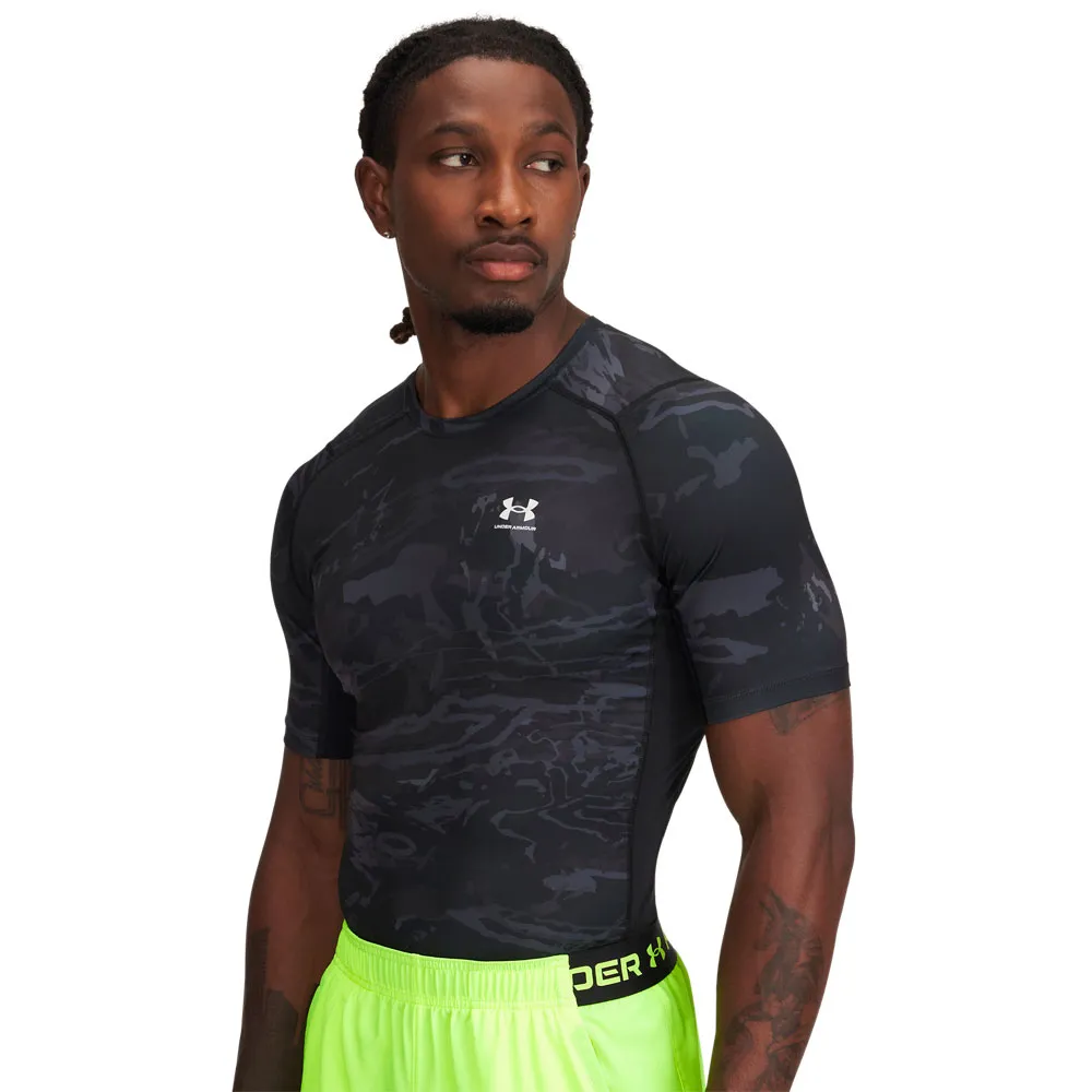 

Футболка Under Armour HeatGear Armour Printed, черный