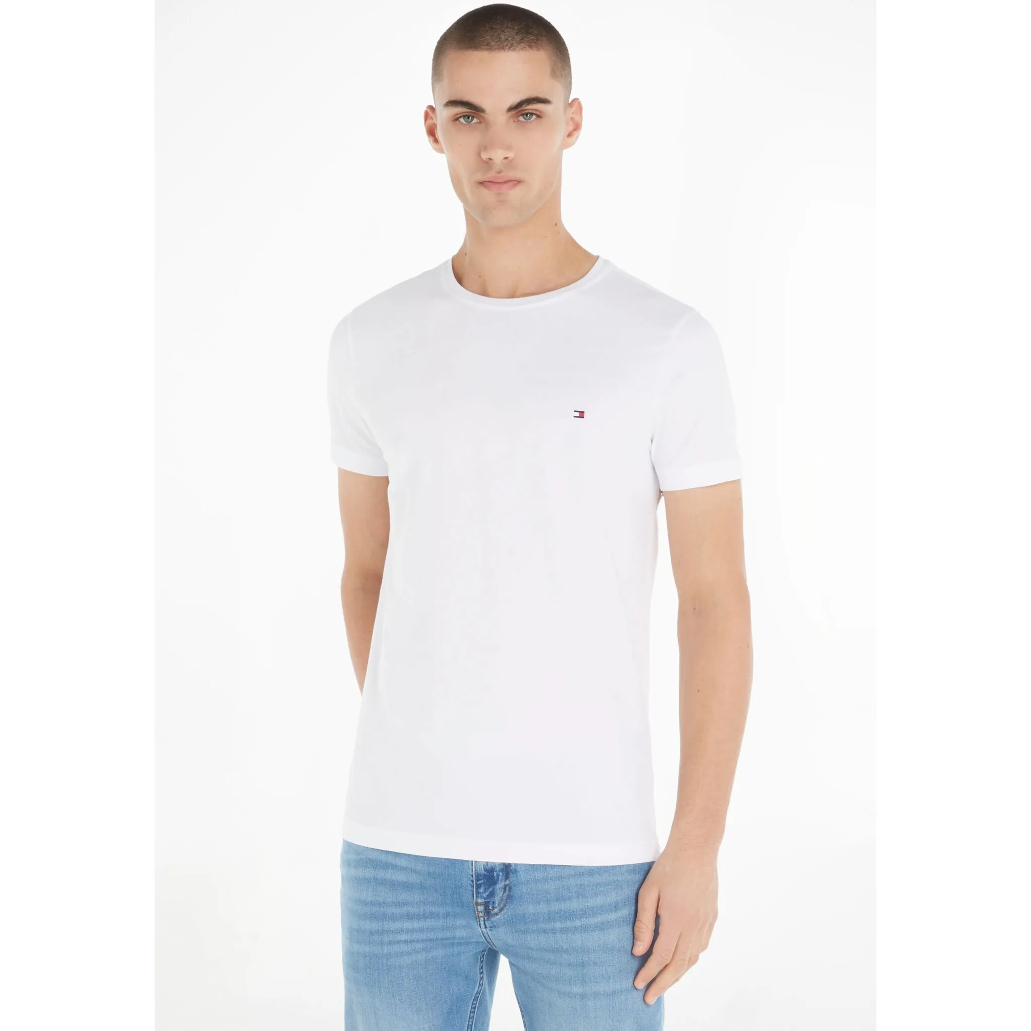 

Футболка Tommy Hilfiger "CORE STRETCH SLIM C-NECK TEE", белый