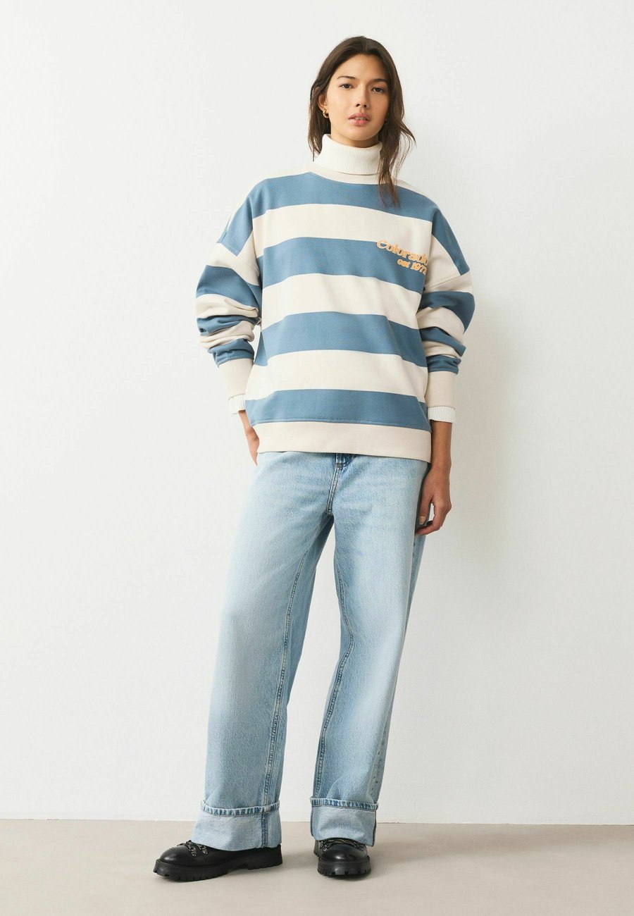 Толстовка Next STRIPED GRAPHIC COLARADO CITY LONGSLEEVE CREWNECK , Blue Ecru/Blue — фото 2