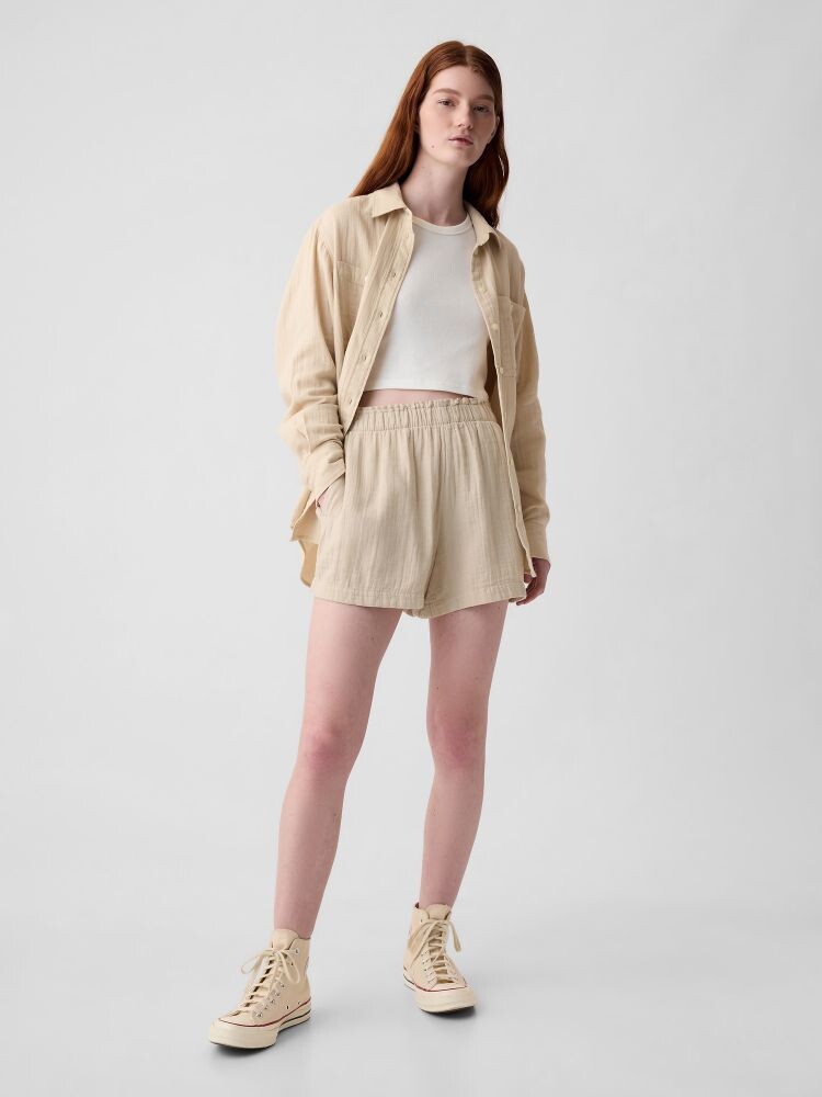

Муслиновые шорты Gap, бежевый