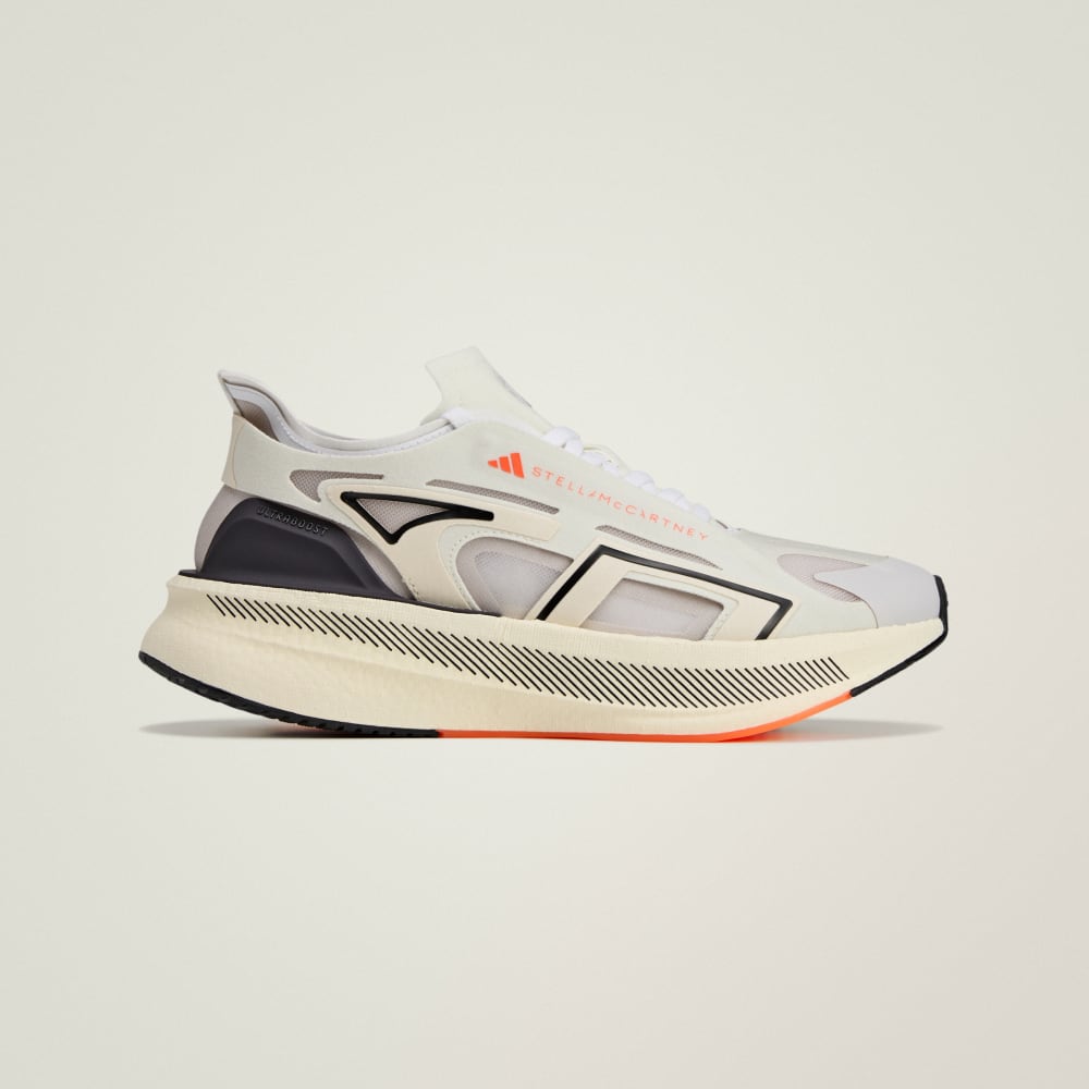 Кроссовки Adidas by Stella McCartney Ultraboost 5 Shoes, цвет Ivory/Grey One/Core Black