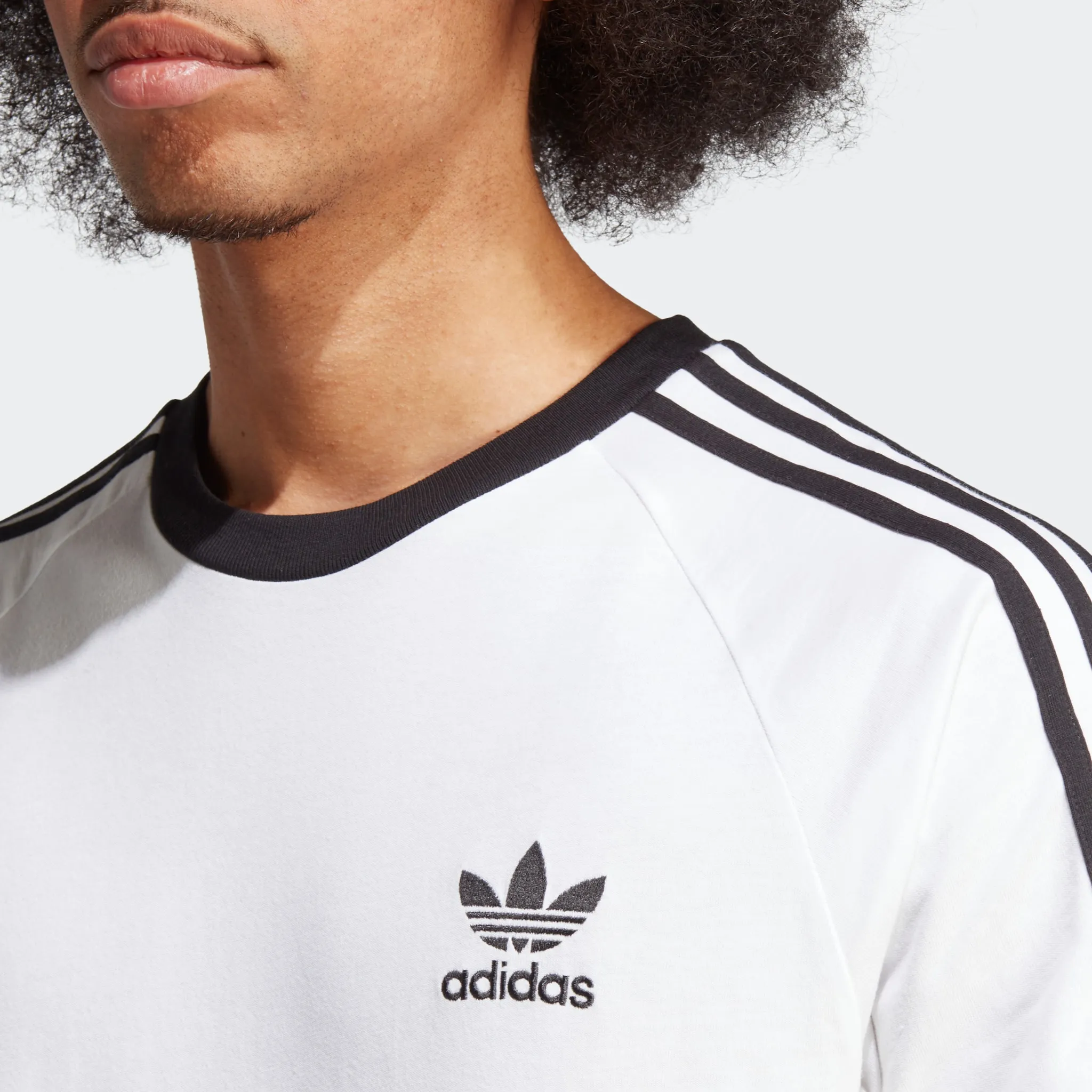 Футболка Adidas Originals "3-ПОЛОСКИ", белый — фото 4