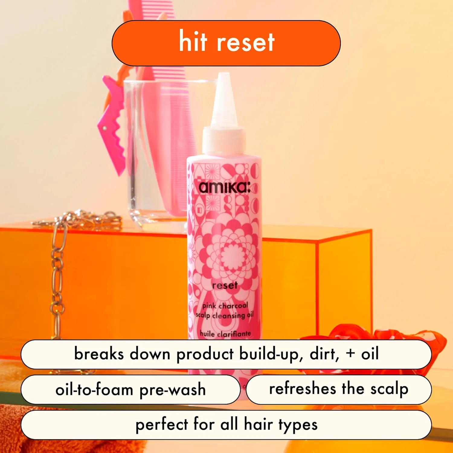 Масло для очищения кожи головы «Reset Pink Charcoal Scalp Cleansing Oil» от amika Amika — фото 4