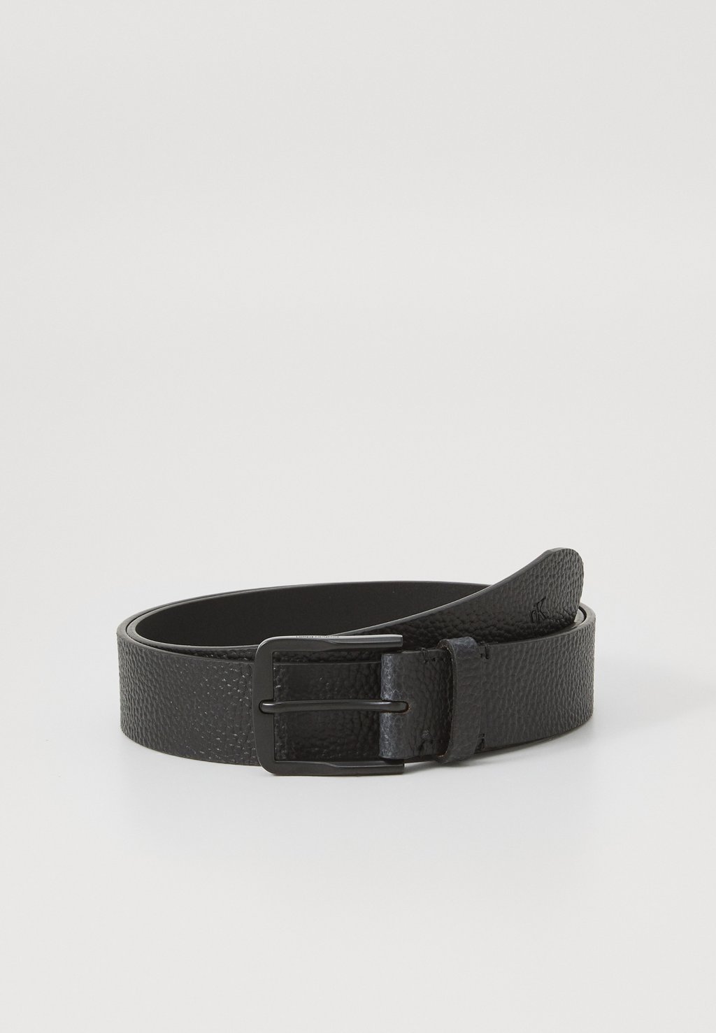 

Пояс CLASSIC FLAT Calvin Klein Jeans, черный