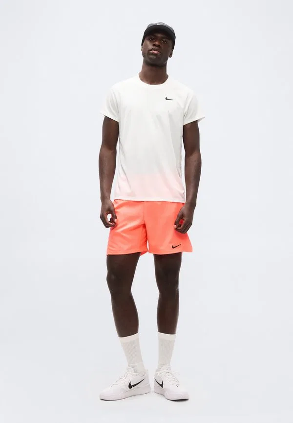 Спортивные шорты nikecourt victory short 7 дюймов Nike Performance, Hot Lava/Black — фото 2
